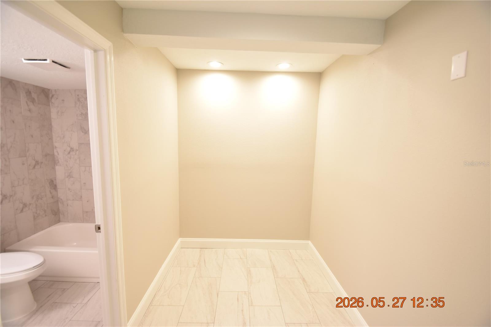 877 114TH AVE N #407, ST PETERSBURG, FL, 33716