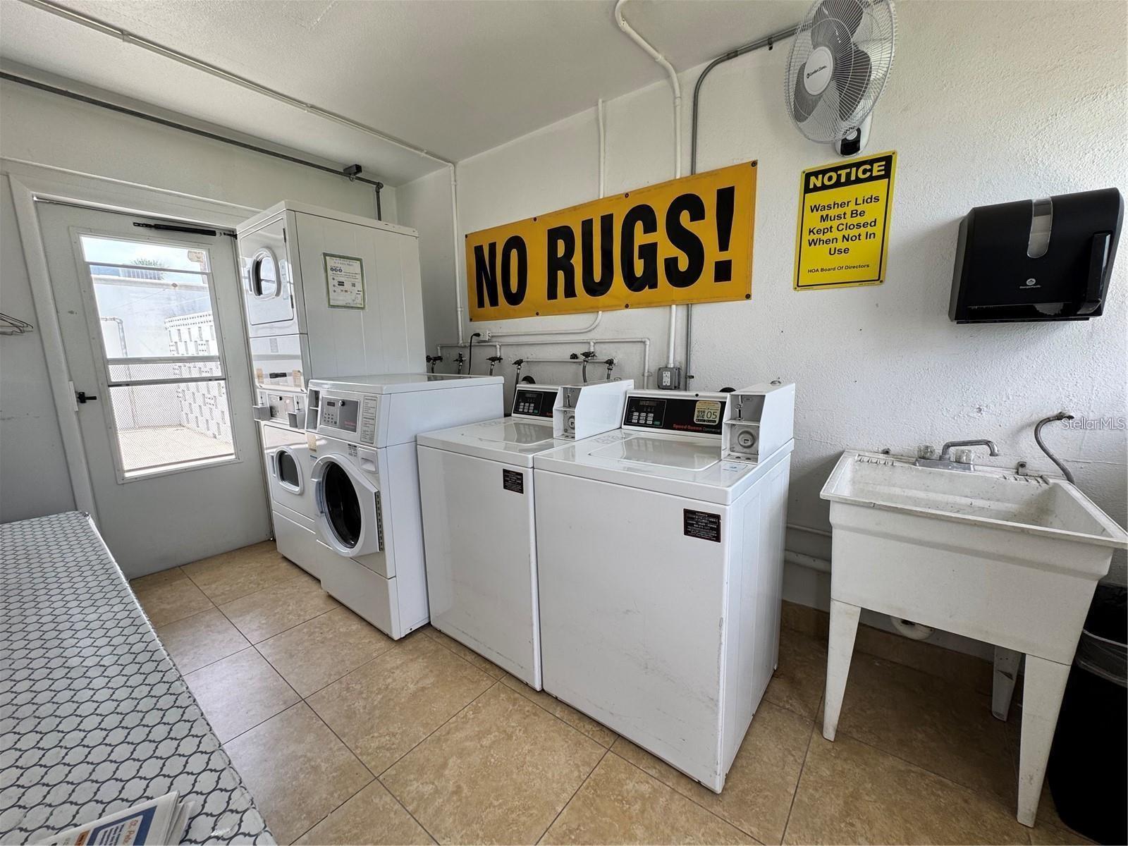 250 ROSERY RD NW #283, LARGO, FL, 33770