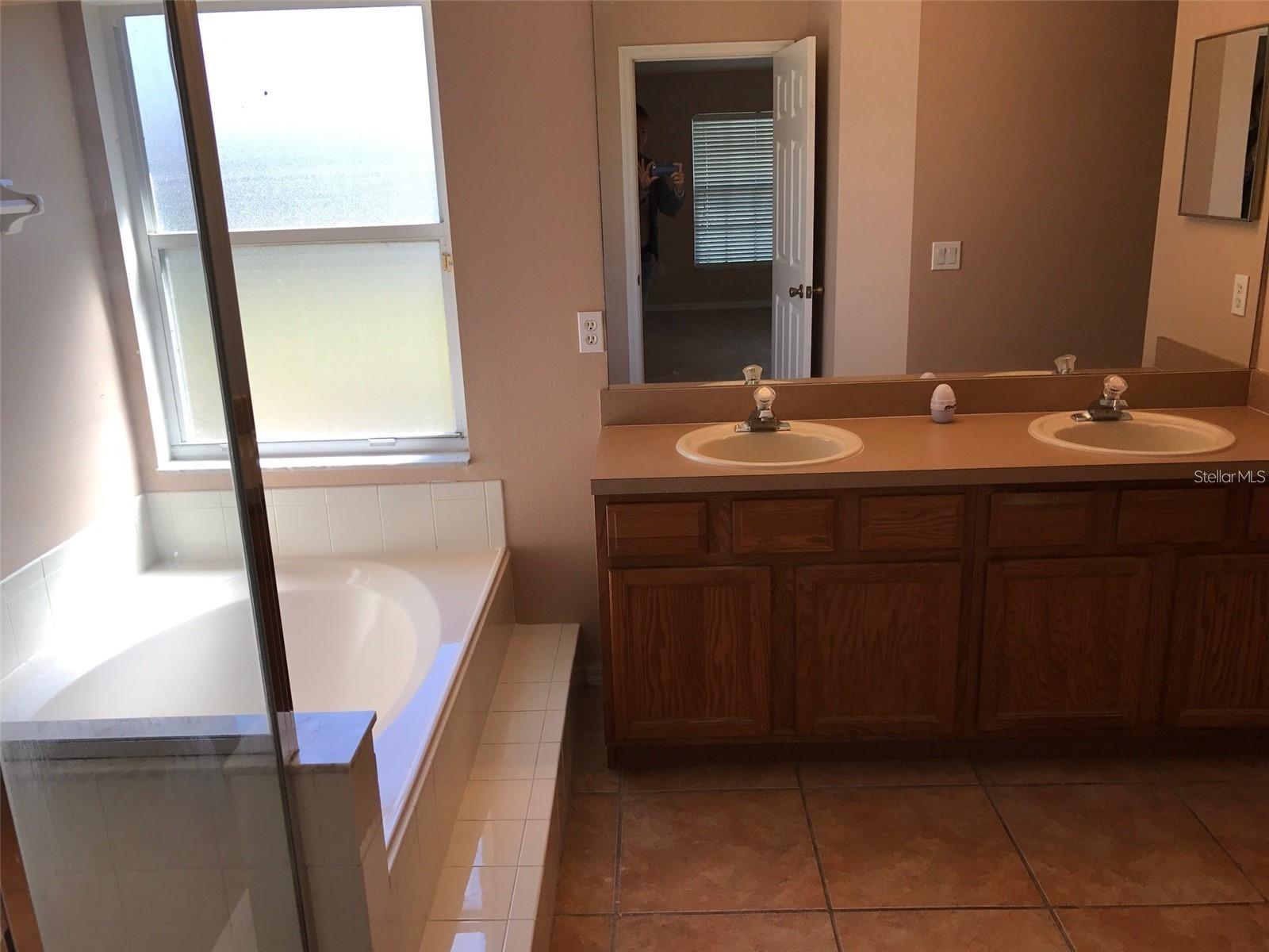 251 HERONWOOD CIR, DELTONA, FL, 32725
