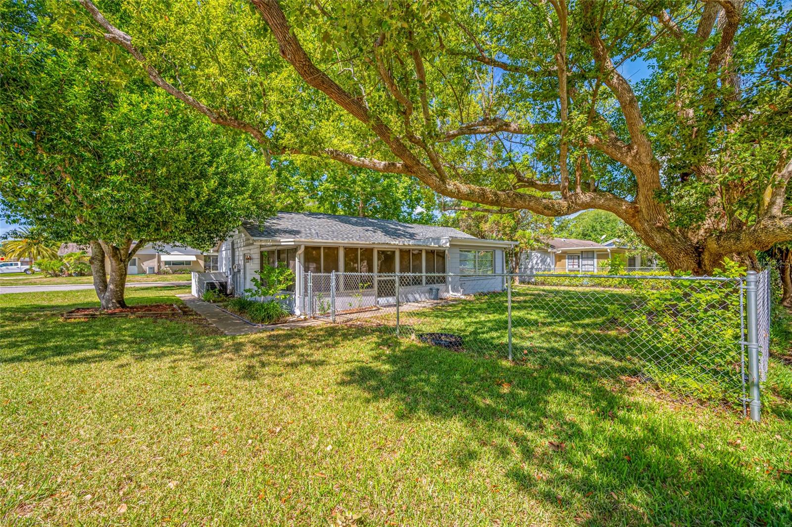 8705 POWDERHORN ROW, HUDSON, FL, 34667