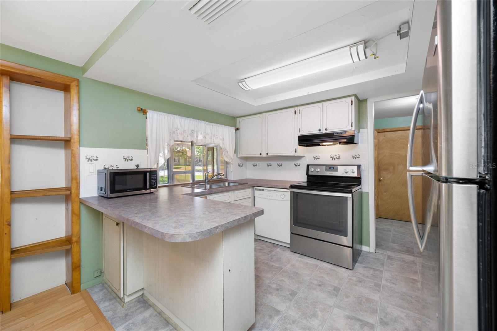 8705 POWDERHORN ROW, HUDSON, FL, 34667