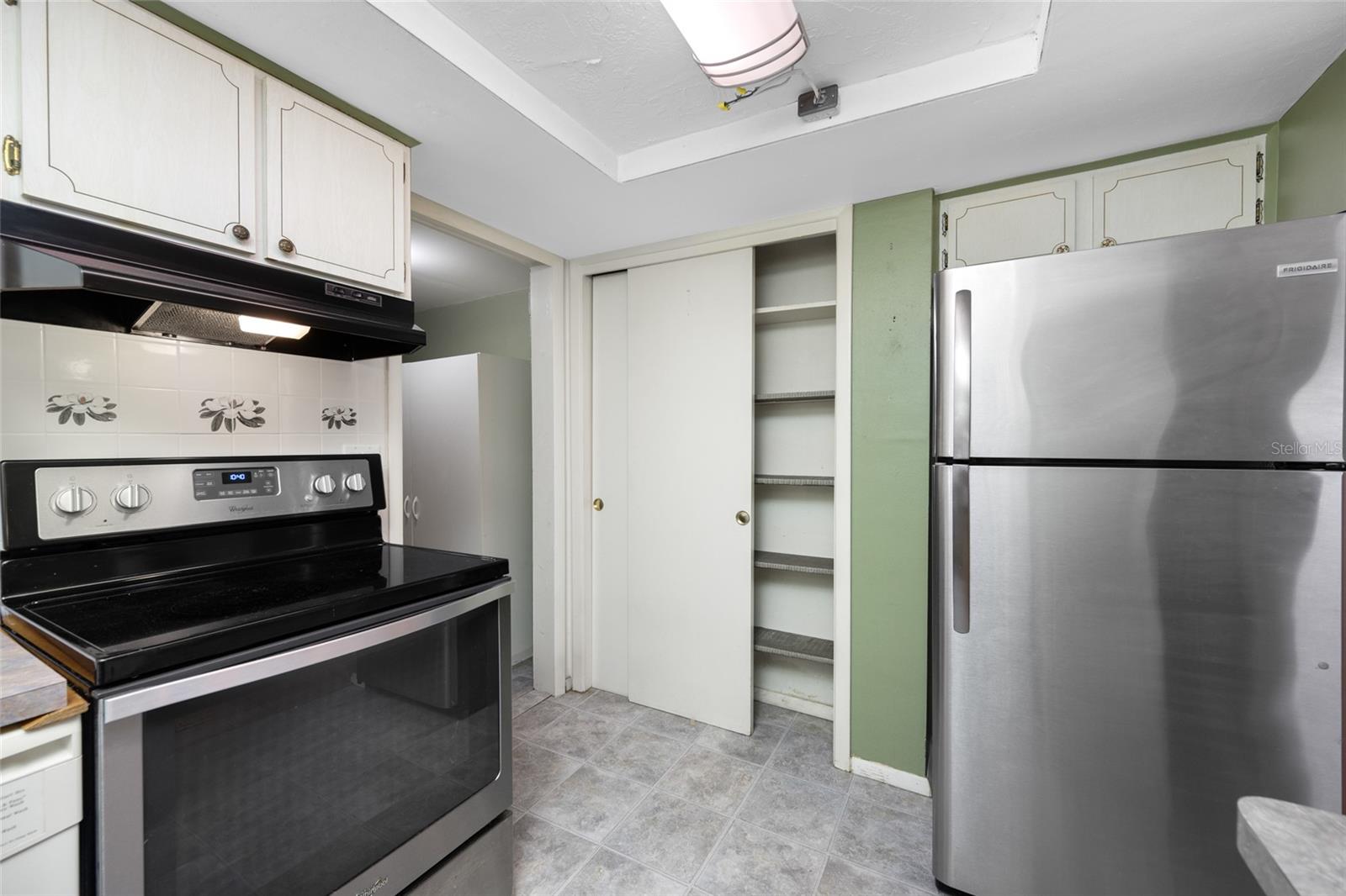8705 POWDERHORN ROW, HUDSON, FL, 34667
