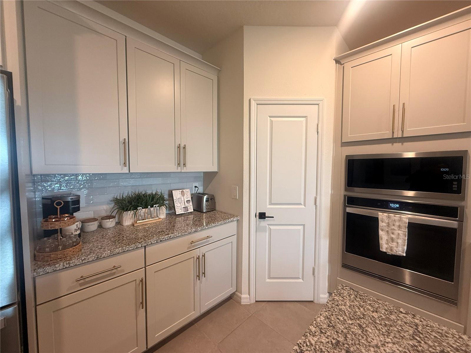 988 VINEYARD RIDGE RD, MINNEOLA, FL, 34715