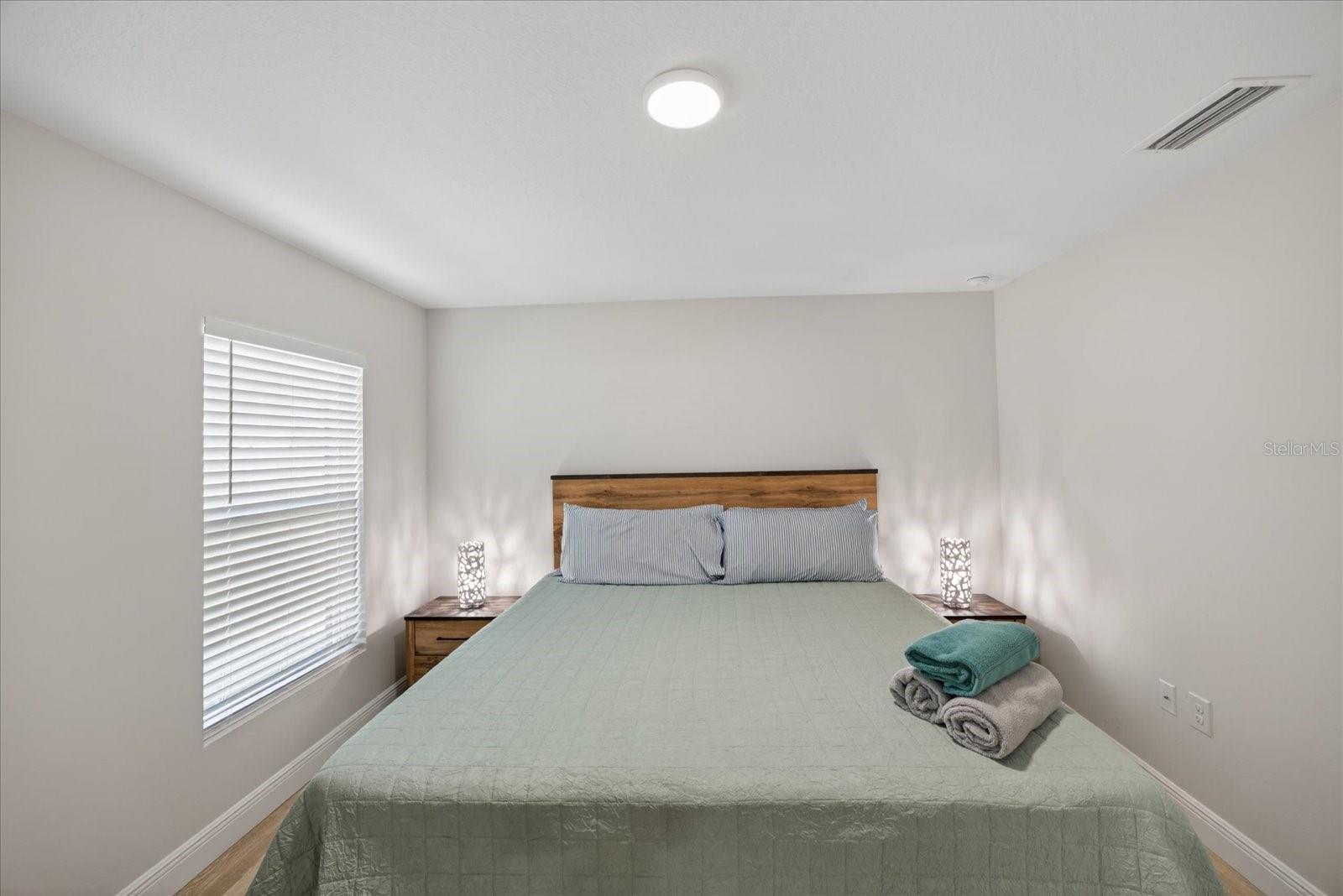 12114 CLARENDON AVE, PORT CHARLOTTE, FL, 33981