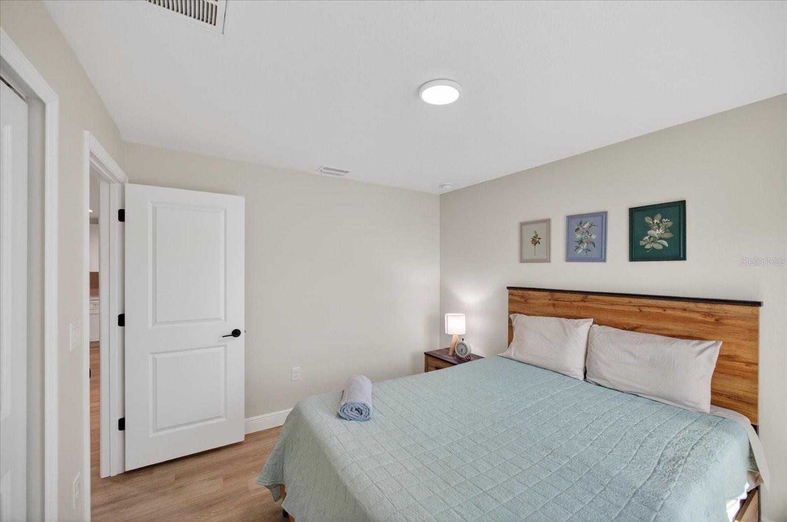 12114 CLARENDON AVE, PORT CHARLOTTE, FL, 33981