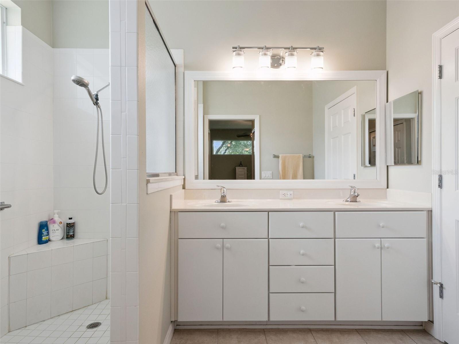 5524 SQUIRES DR, LEESBURG, FL, 34748