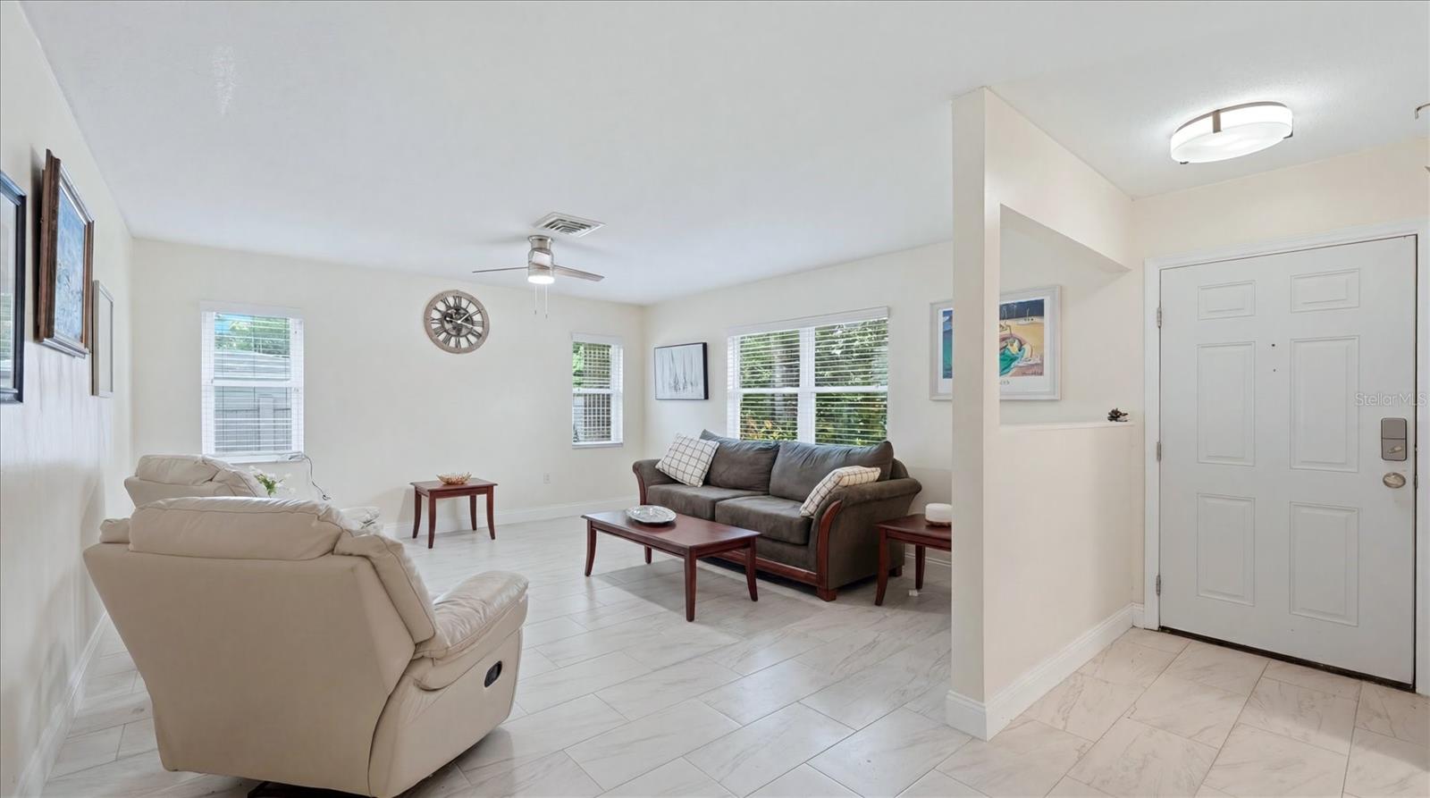 6233 ROCKEFELLER AVE, SARASOTA, FL, 34231