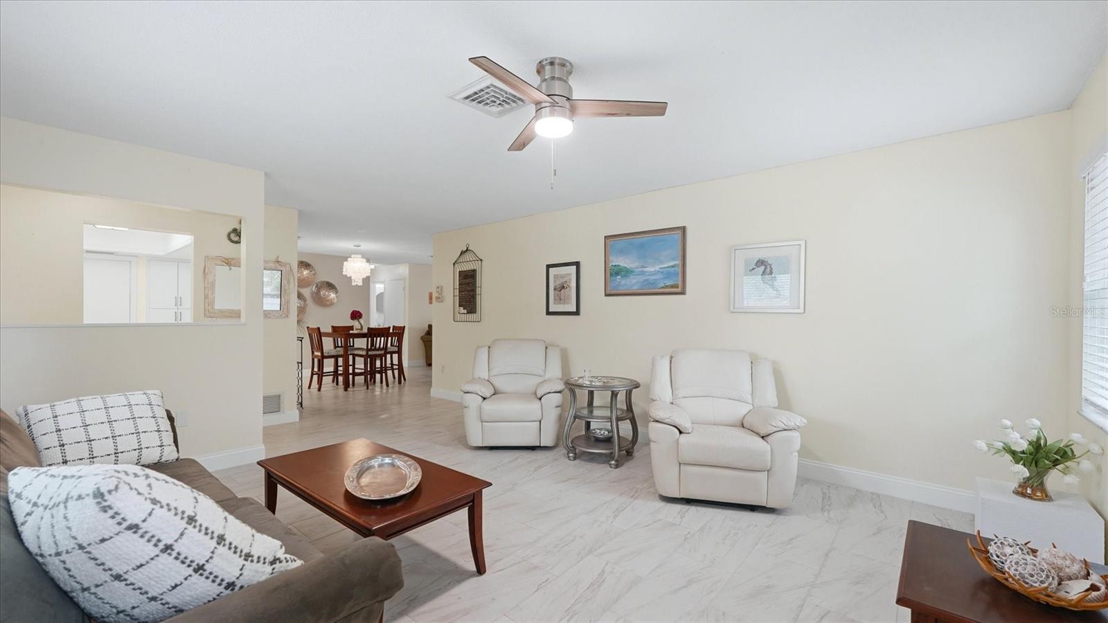6233 ROCKEFELLER AVE, SARASOTA, FL, 34231