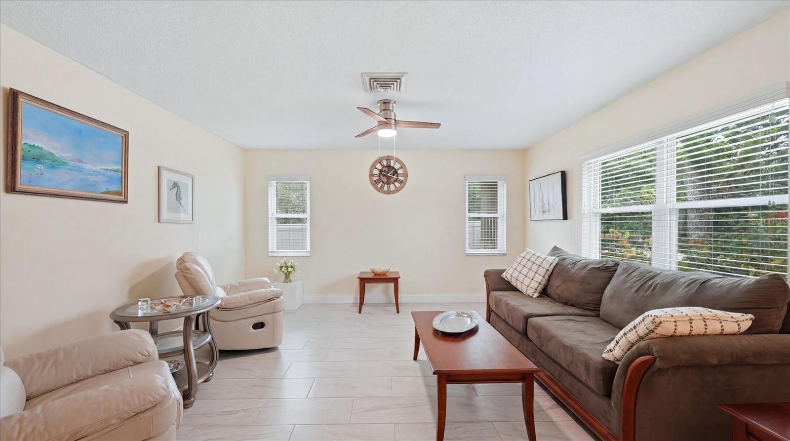 6233 ROCKEFELLER AVE, SARASOTA, FL, 34231