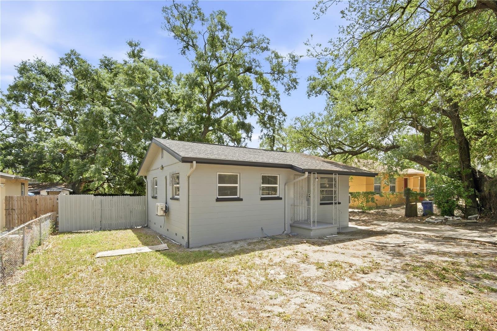 6209 N 43RD ST, TAMPA, FL, 33610