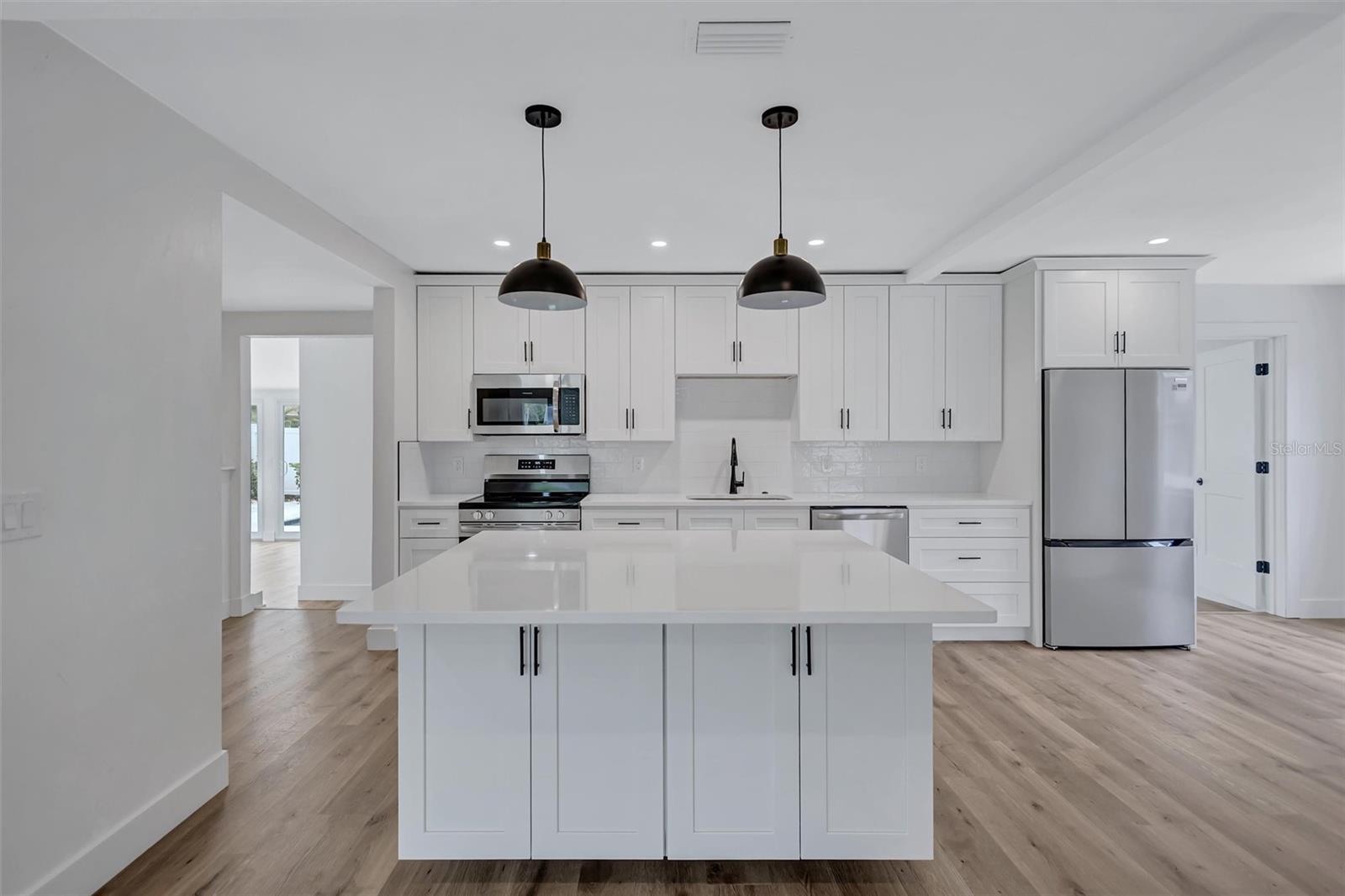 2647 SYDELLE ST, SARASOTA, FL, 34237
