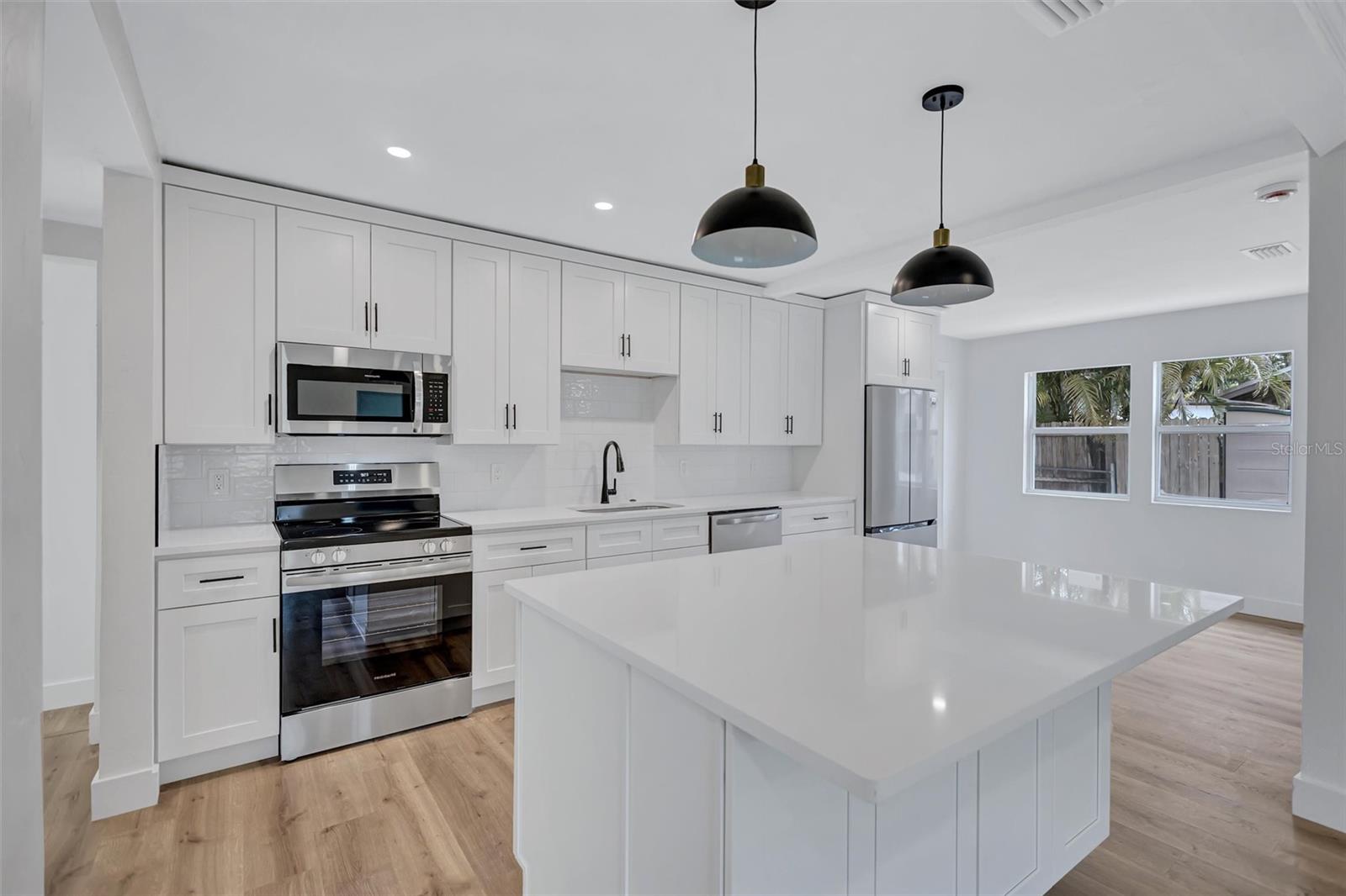 2647 SYDELLE ST, SARASOTA, FL, 34237