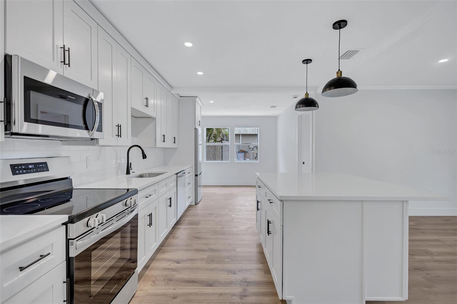 2647 SYDELLE ST, SARASOTA, FL, 34237