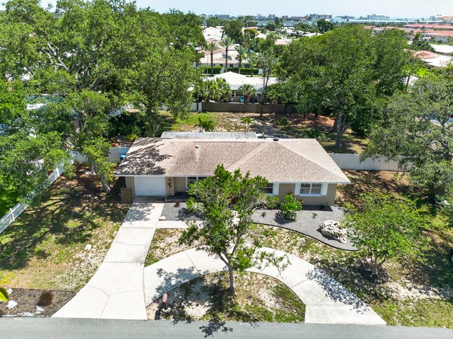 14728 BAY DR, LARGO, FL, 33774