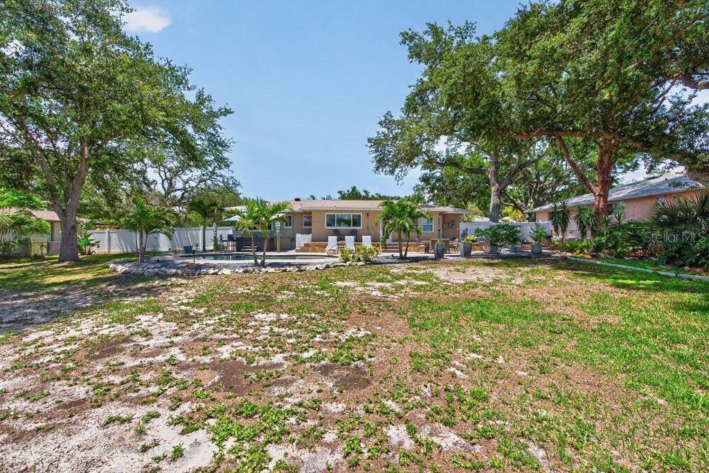 14728 BAY DR, LARGO, FL, 33774