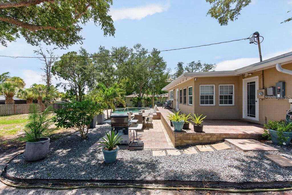 14728 BAY DR, LARGO, FL, 33774