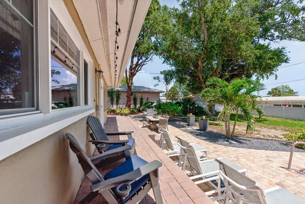 14728 BAY DR, LARGO, FL, 33774