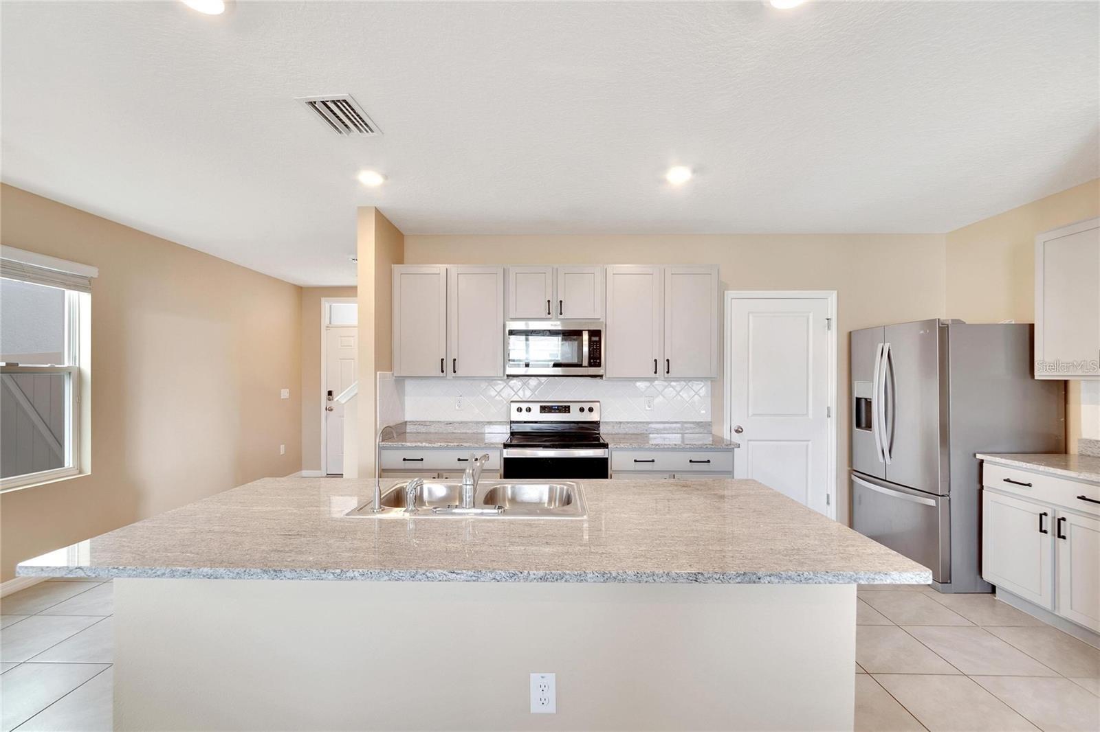 17029 BLISTER WING DR, WIMAUMA, FL, 33598