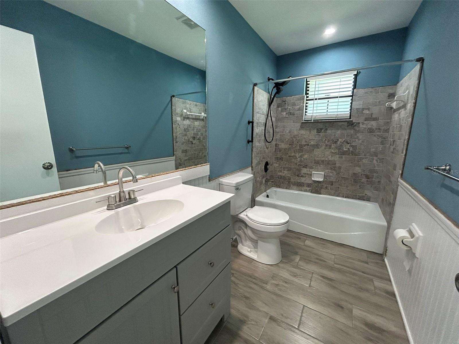 12395 CHANCELLOR BLVD, PORT CHARLOTTE, FL, 33953