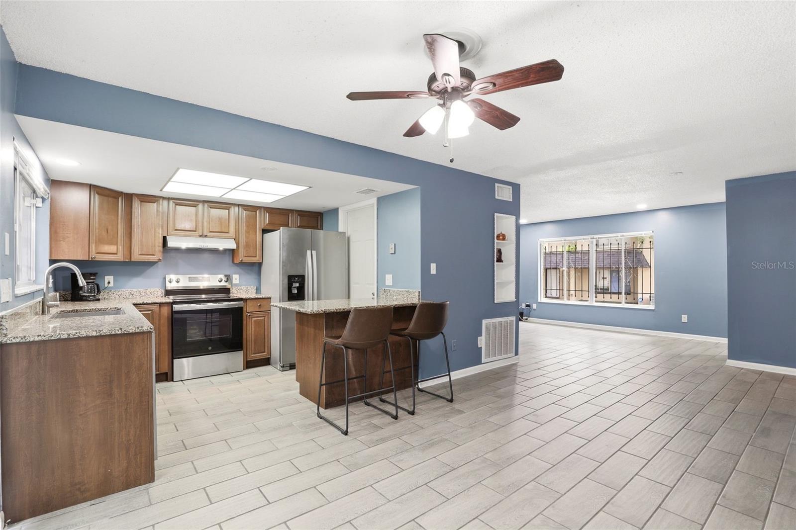 5423 BROOKSWOOD WAY #801, ORLANDO, FL, 32808