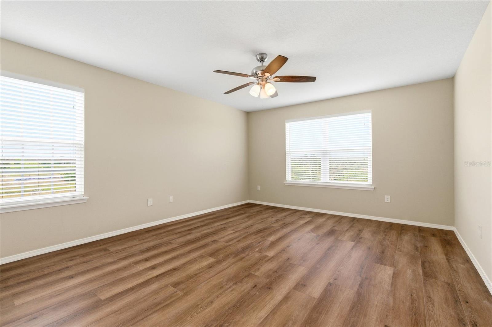 8961 TURNSTONE HAVEN PL, TAMPA, FL, 33619