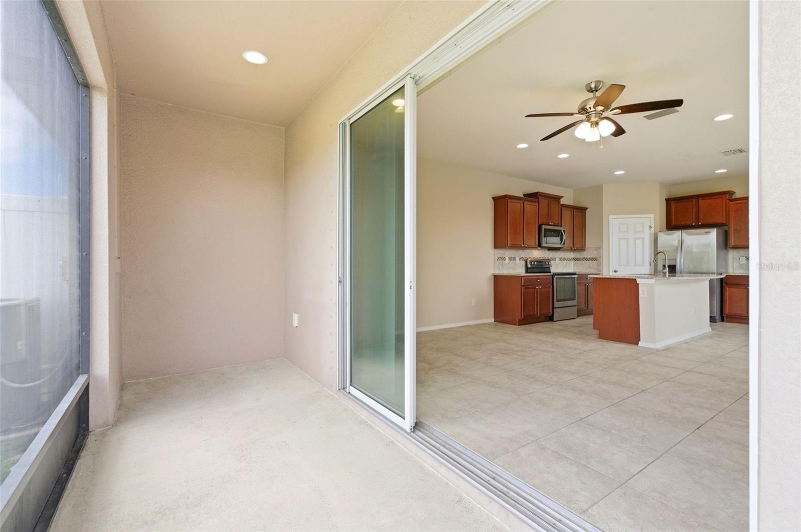 8961 TURNSTONE HAVEN PL, TAMPA, FL, 33619