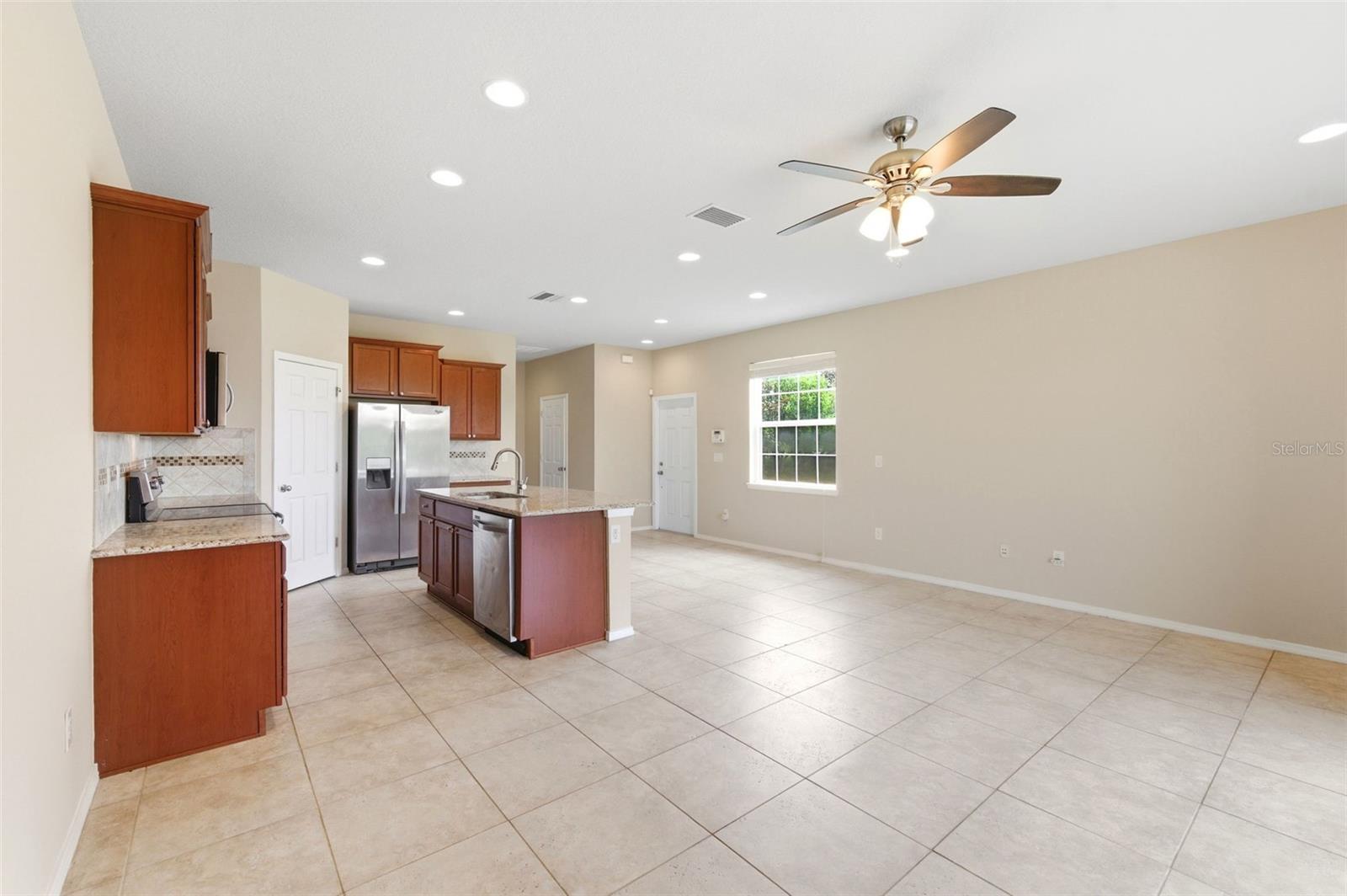 8961 TURNSTONE HAVEN PL, TAMPA, FL, 33619