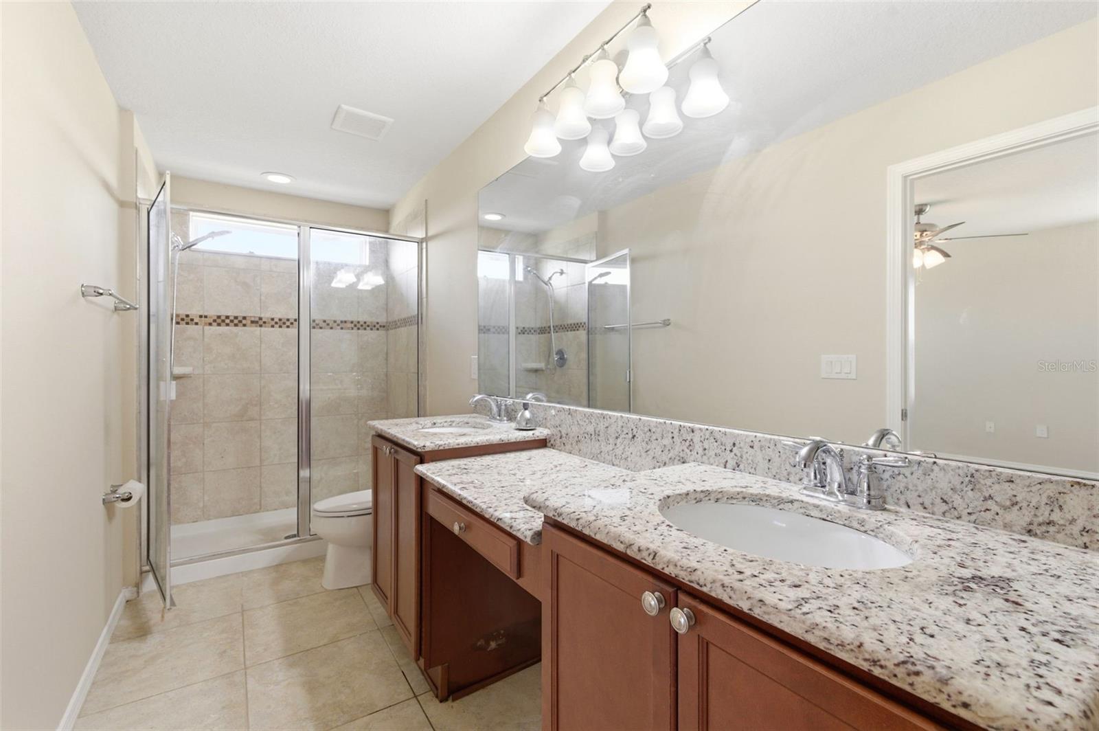 8961 TURNSTONE HAVEN PL, TAMPA, FL, 33619