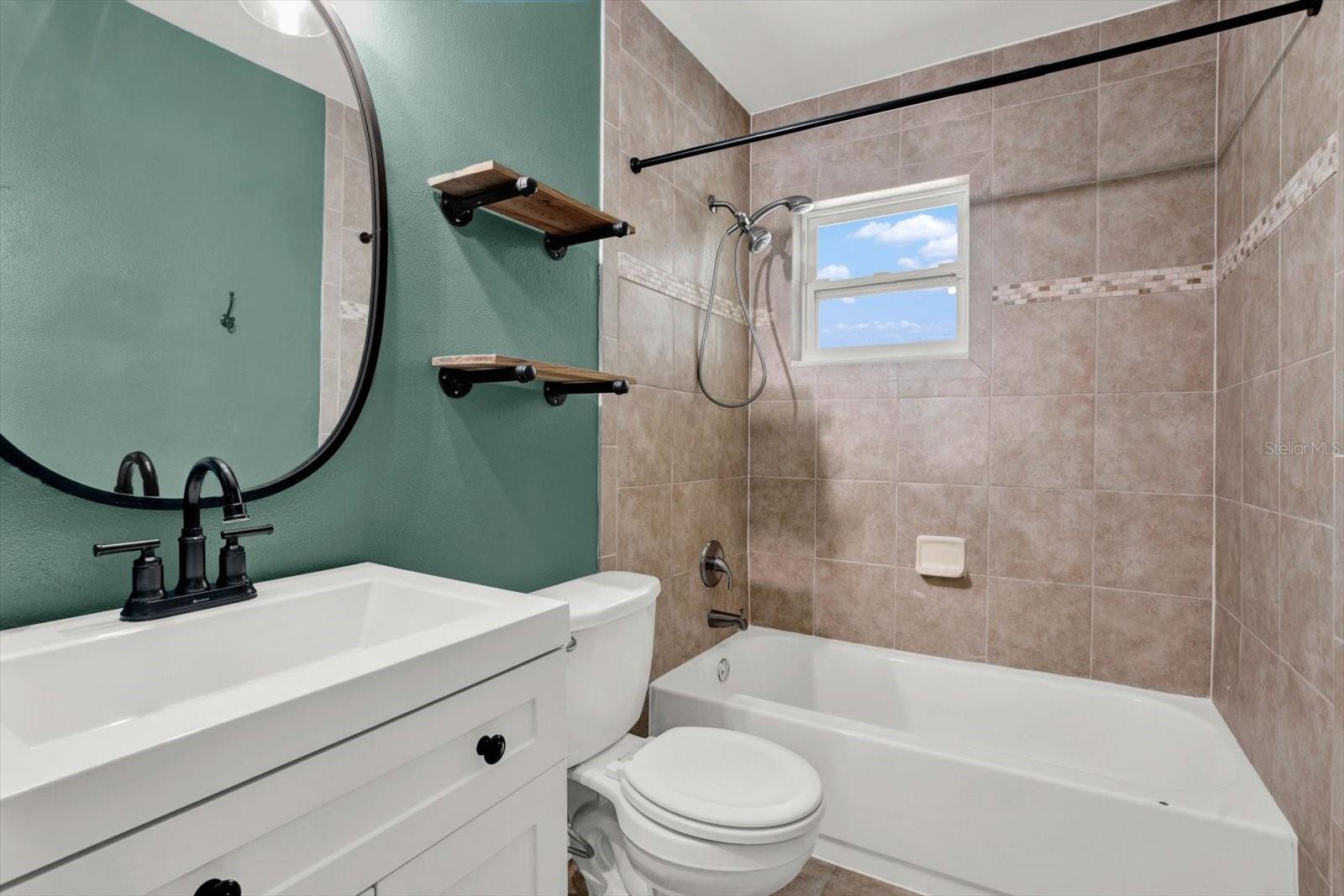 3813 W WISCONSIN AVE, TAMPA, FL, 33616