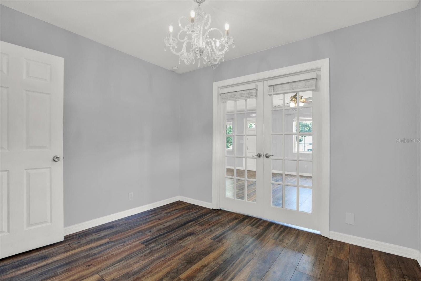 3813 W WISCONSIN AVE, TAMPA, FL, 33616