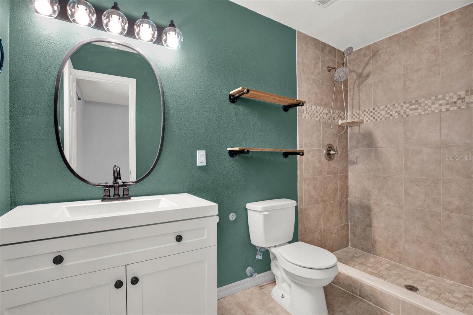 3813 W WISCONSIN AVE, TAMPA, FL, 33616