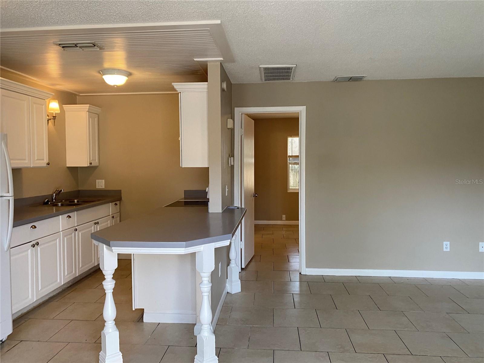 3028 ROBERT AVE #F, AUBURNDALE, FL, 33823