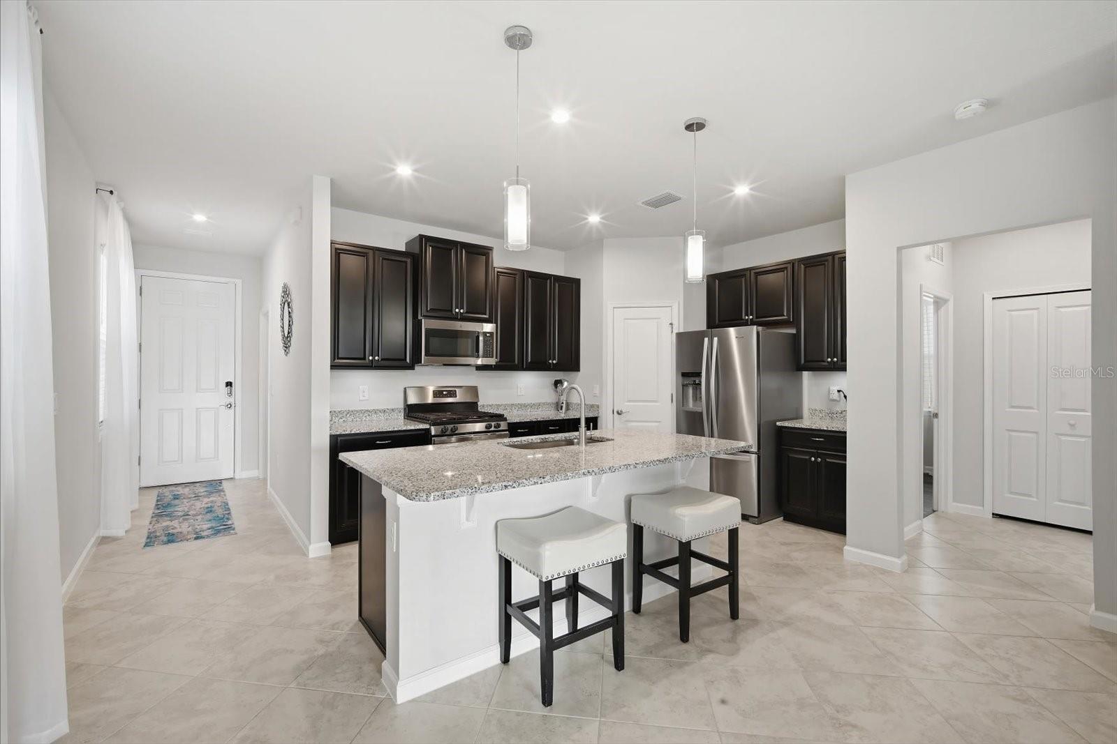 12261 BLUE PACIFIC DR, RIVERVIEW, FL, 33579