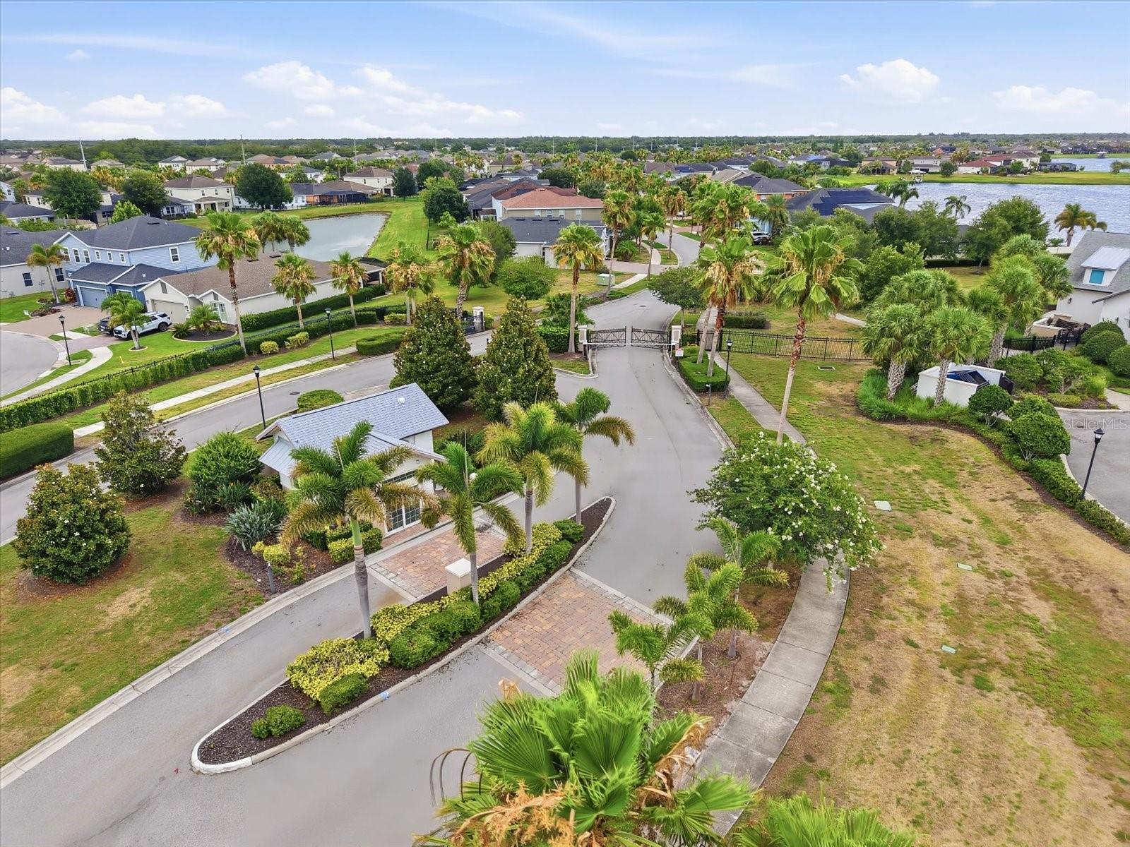 12261 BLUE PACIFIC DR, RIVERVIEW, FL, 33579