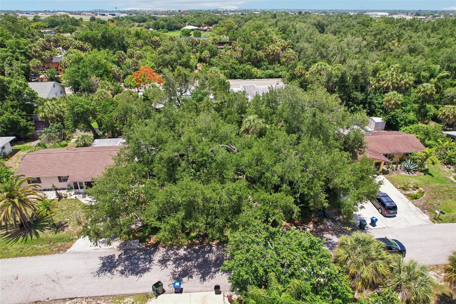 AVALON RD, VENICE, FL, 34293