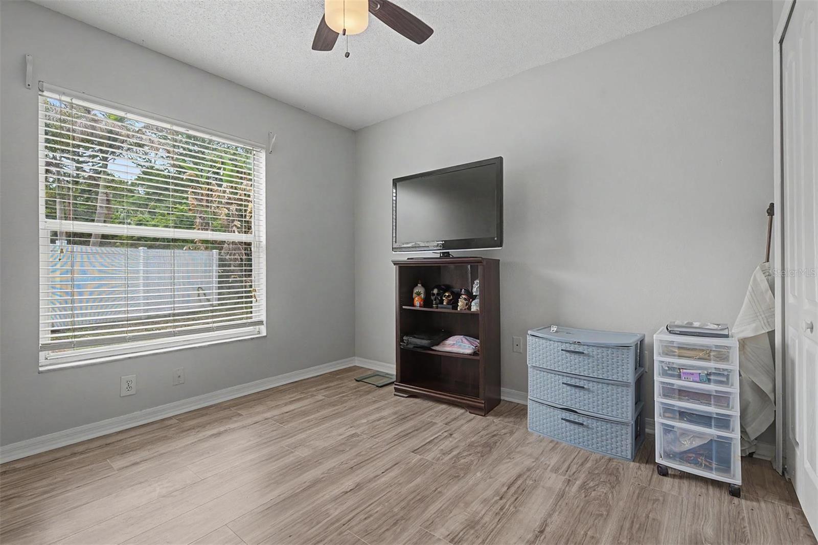 10238 CHARLESTON CORNER RD, TAMPA, FL, 33635