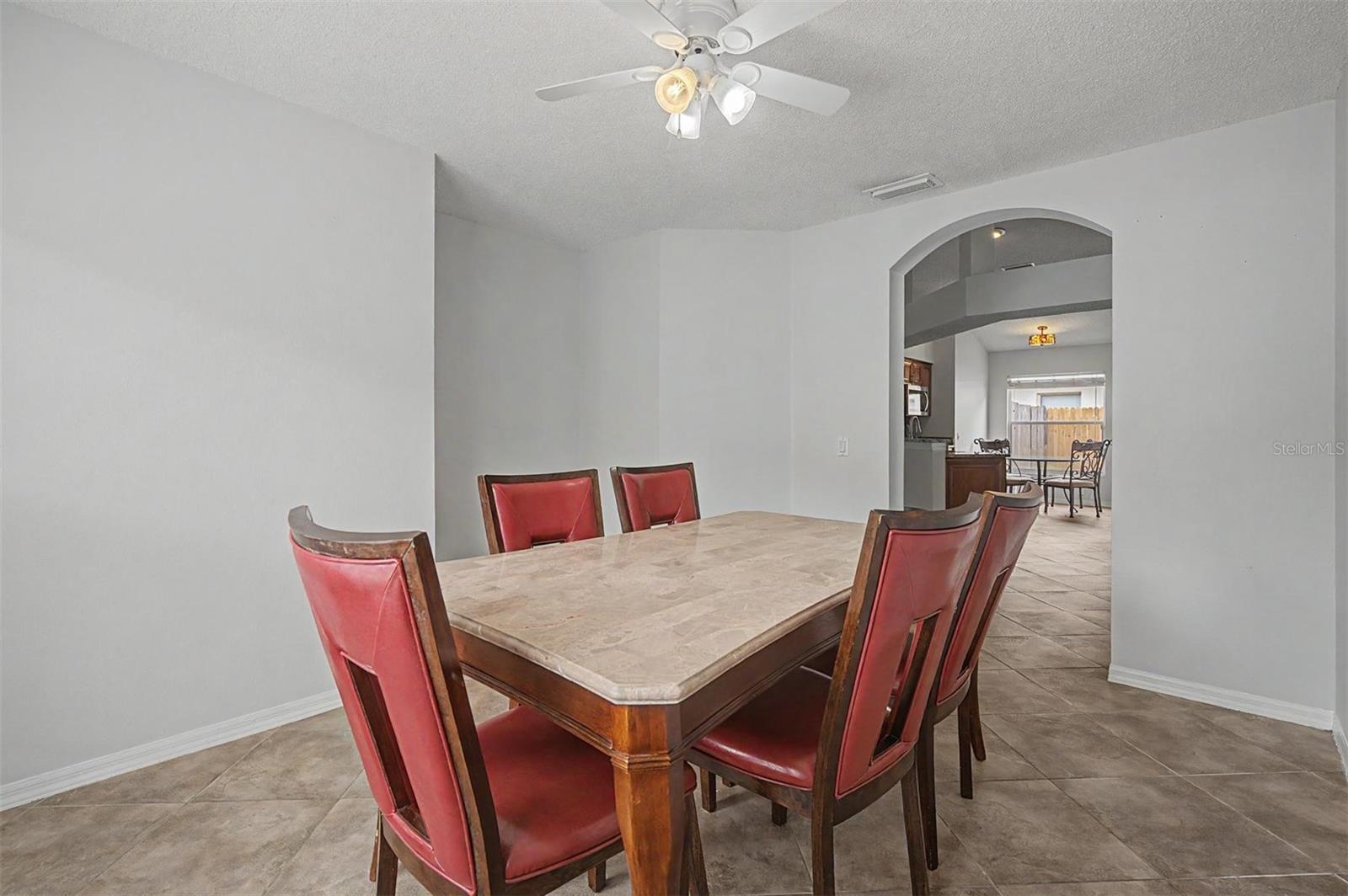 10238 CHARLESTON CORNER RD, TAMPA, FL, 33635