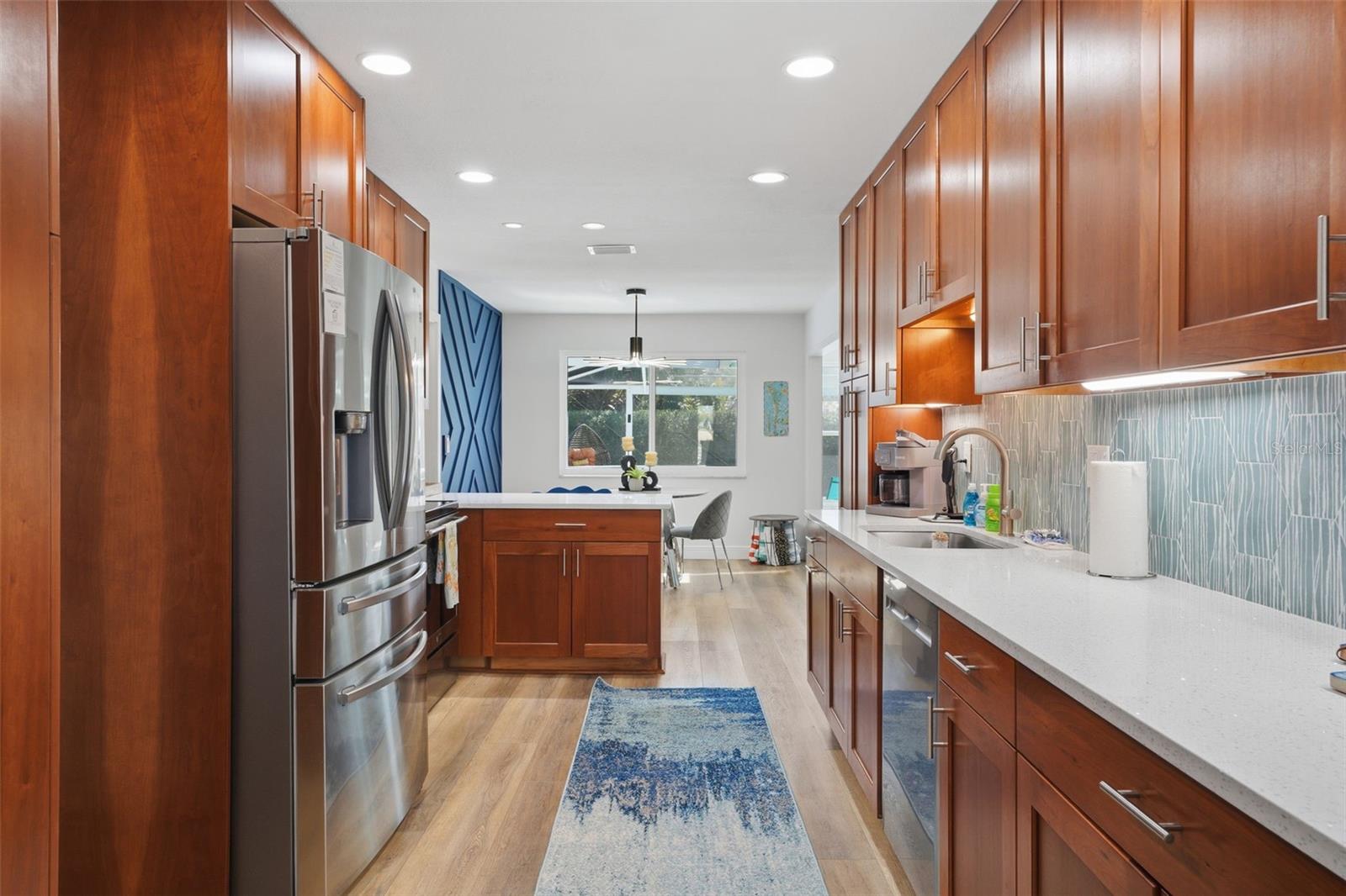 7719 25TH AVE W, BRADENTON, FL, 34209