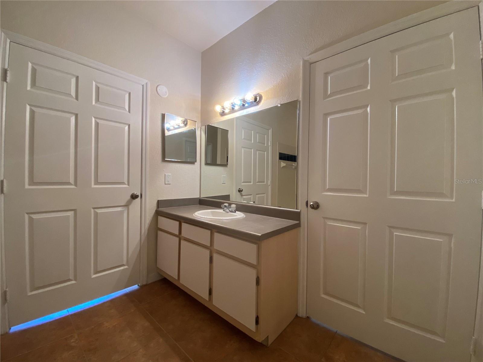 6025 WESTGATE DR #2512, ORLANDO, FL, 32835