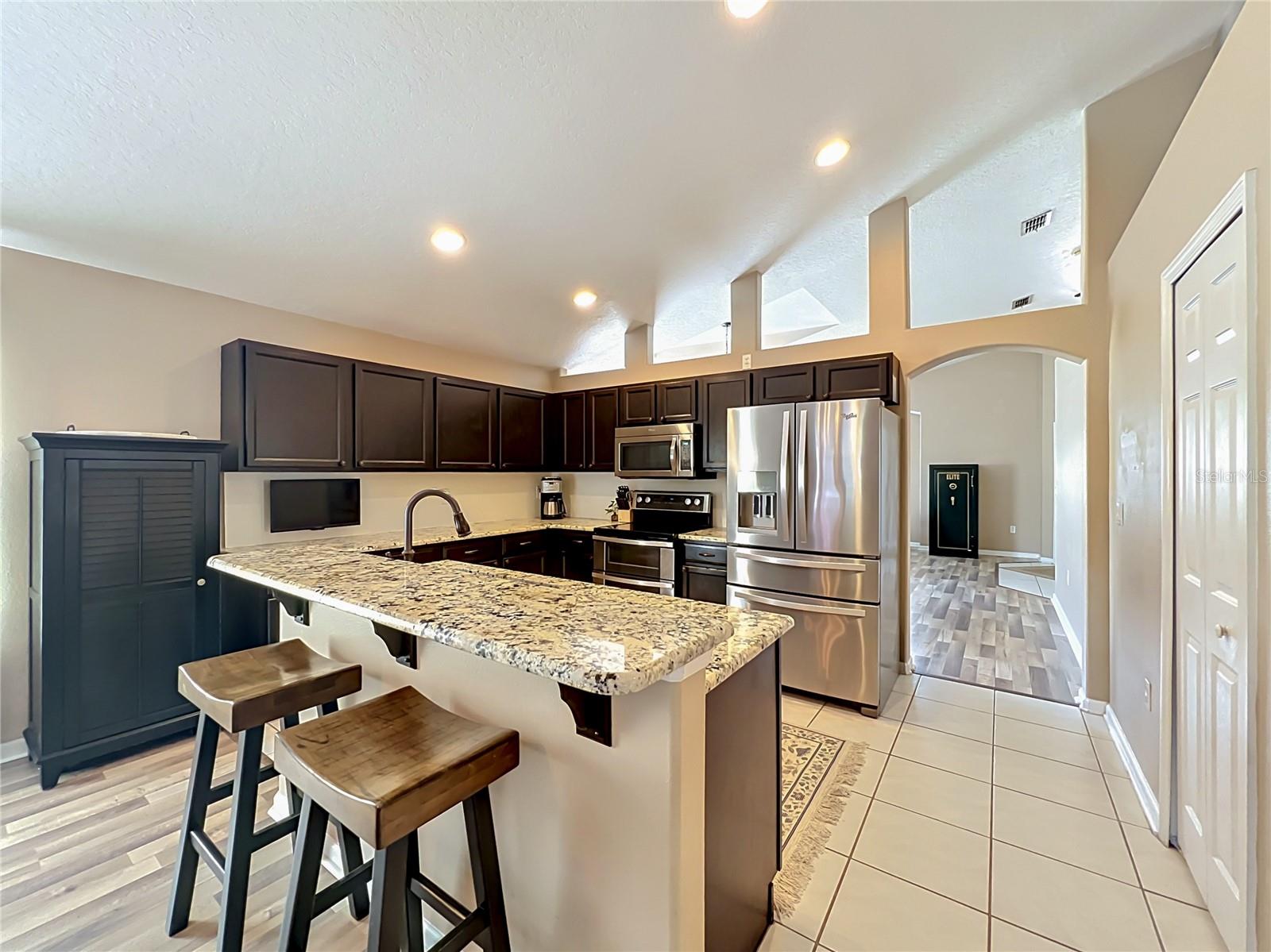 2886 SWEETSPIRE CIR, OVIEDO, FL, 32766