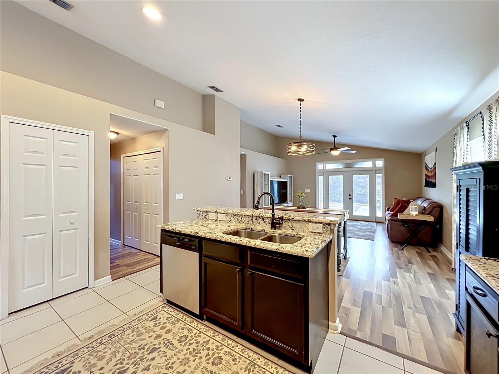 2886 SWEETSPIRE CIR, OVIEDO, FL, 32766
