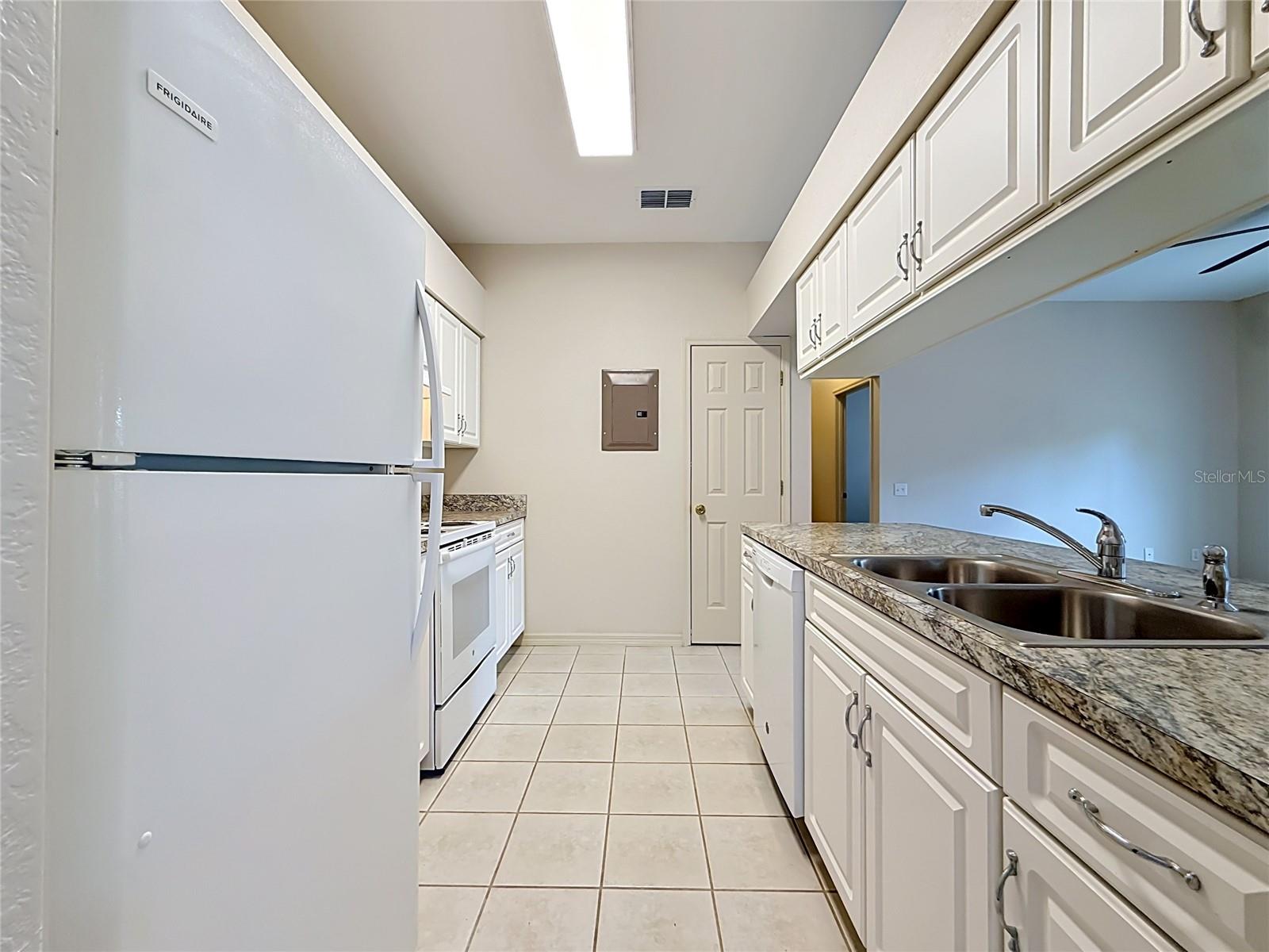 704 EAGLE POND DR #704, WINTER HAVEN, FL, 33884