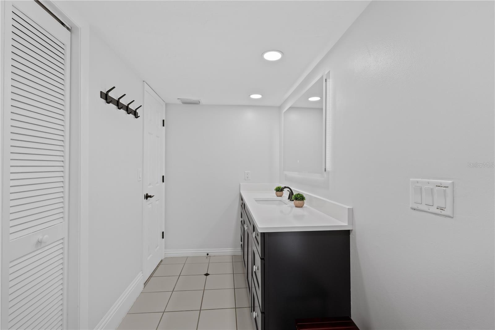 5215 PELICAN BLVD, CAPE CORAL, FL, 33914