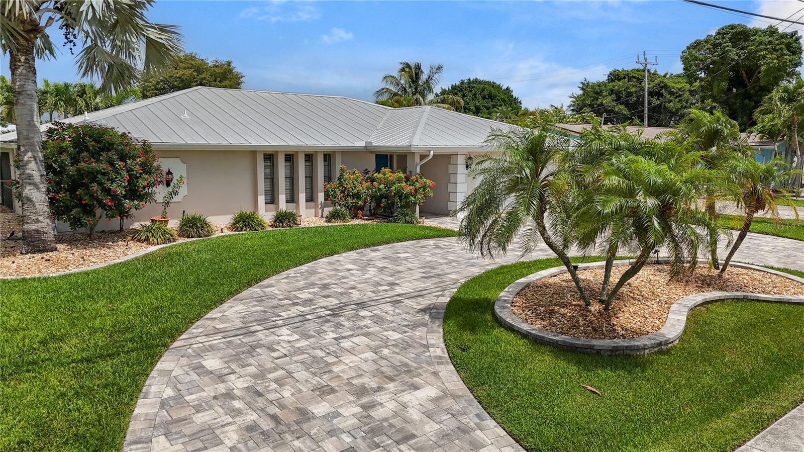 5215 PELICAN BLVD, CAPE CORAL, FL, 33914