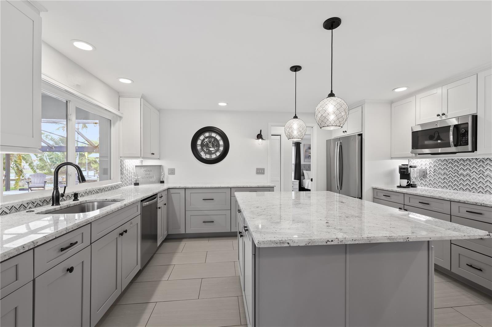 5215 PELICAN BLVD, CAPE CORAL, FL, 33914