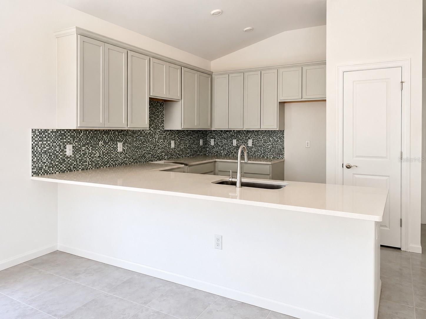 434 ALBATROSS RD, ROTONDA WEST, FL, 33947