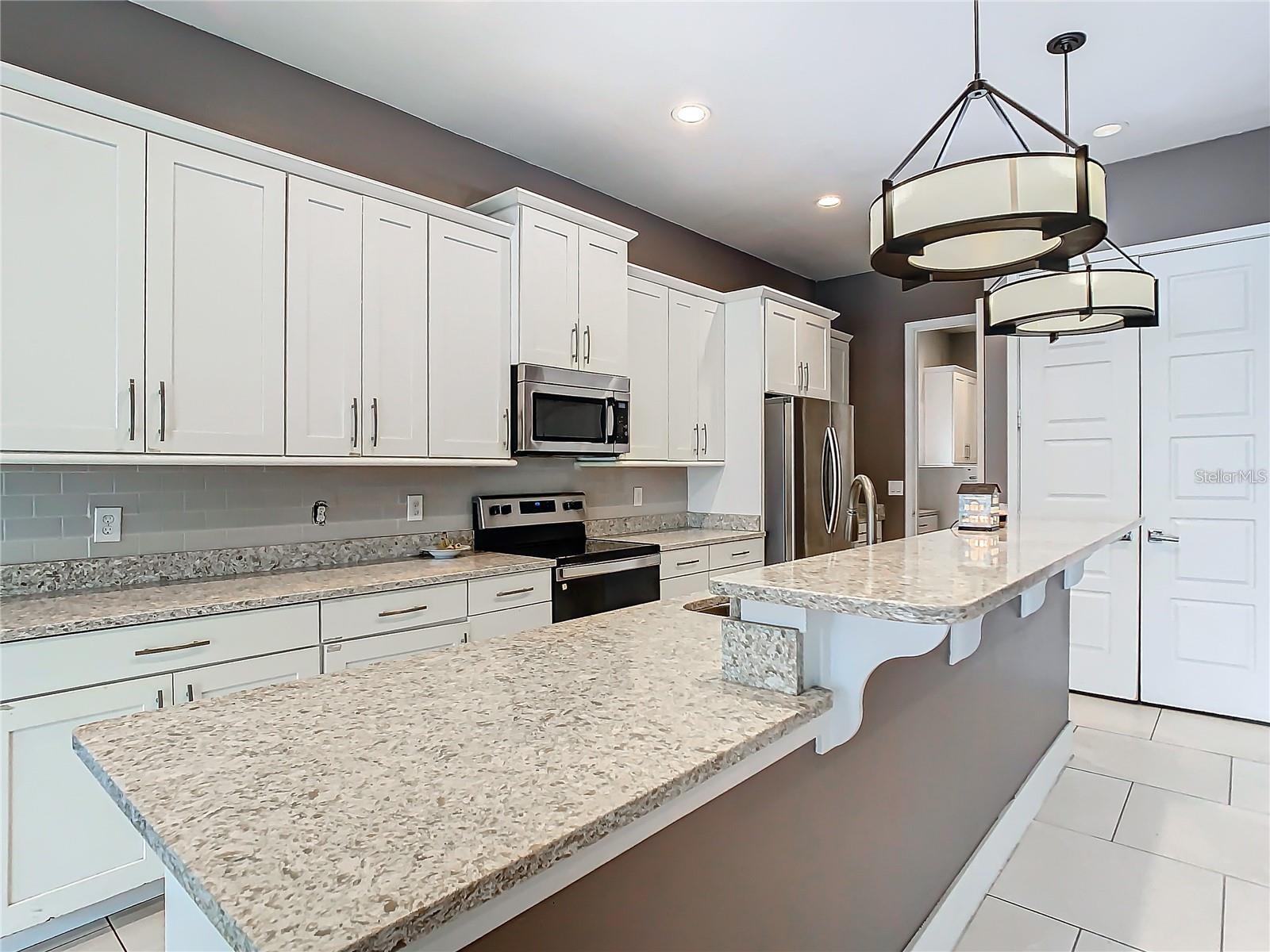 1021 W 25TH ST, SANFORD, FL, 32771