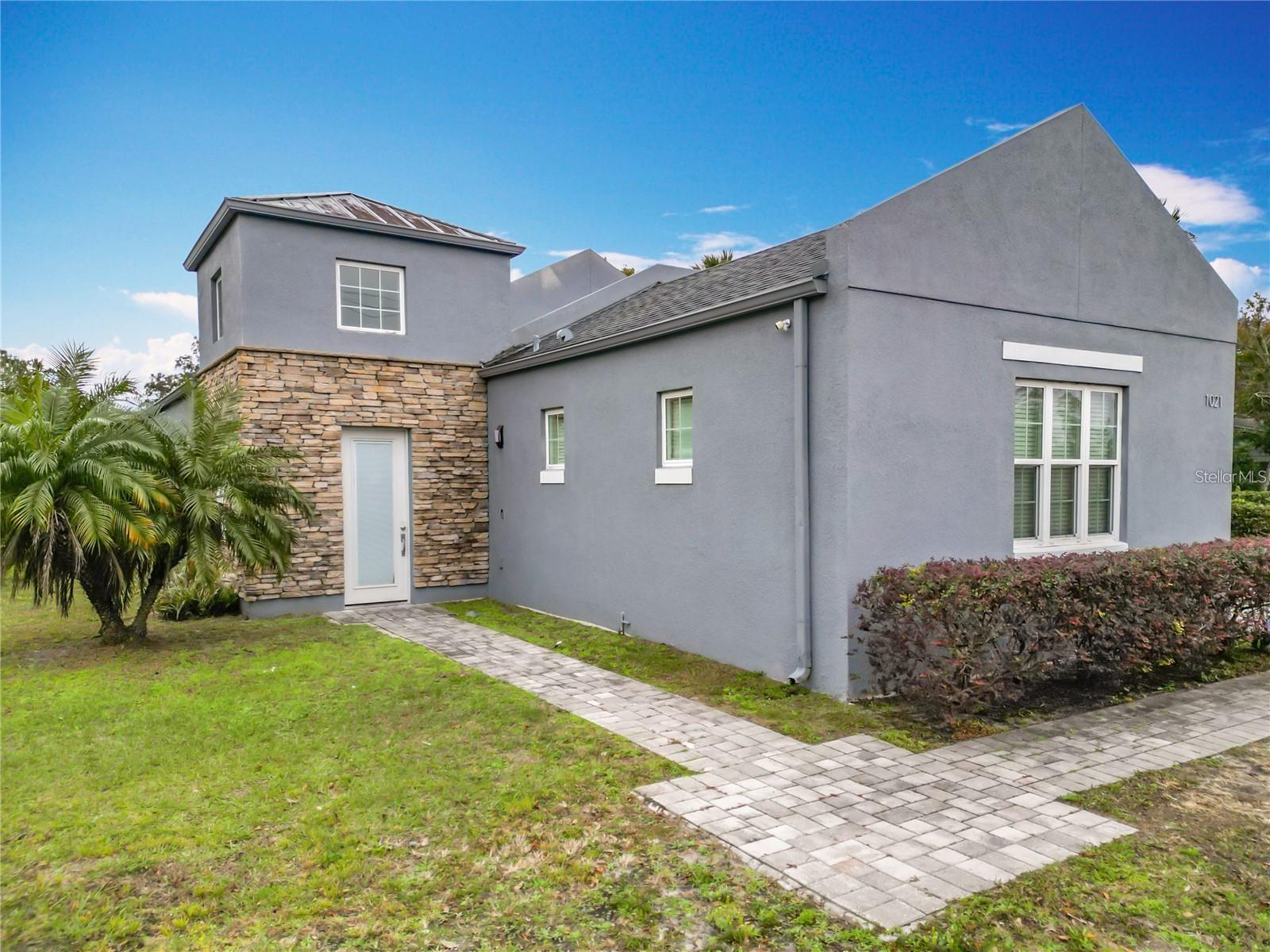 1021 W 25TH ST, SANFORD, FL, 32771