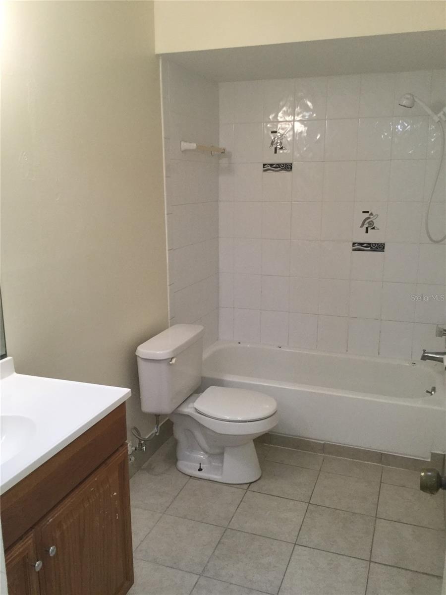 2454 RIO PINAR LAKES BLVD, ORLANDO, FL, 32822