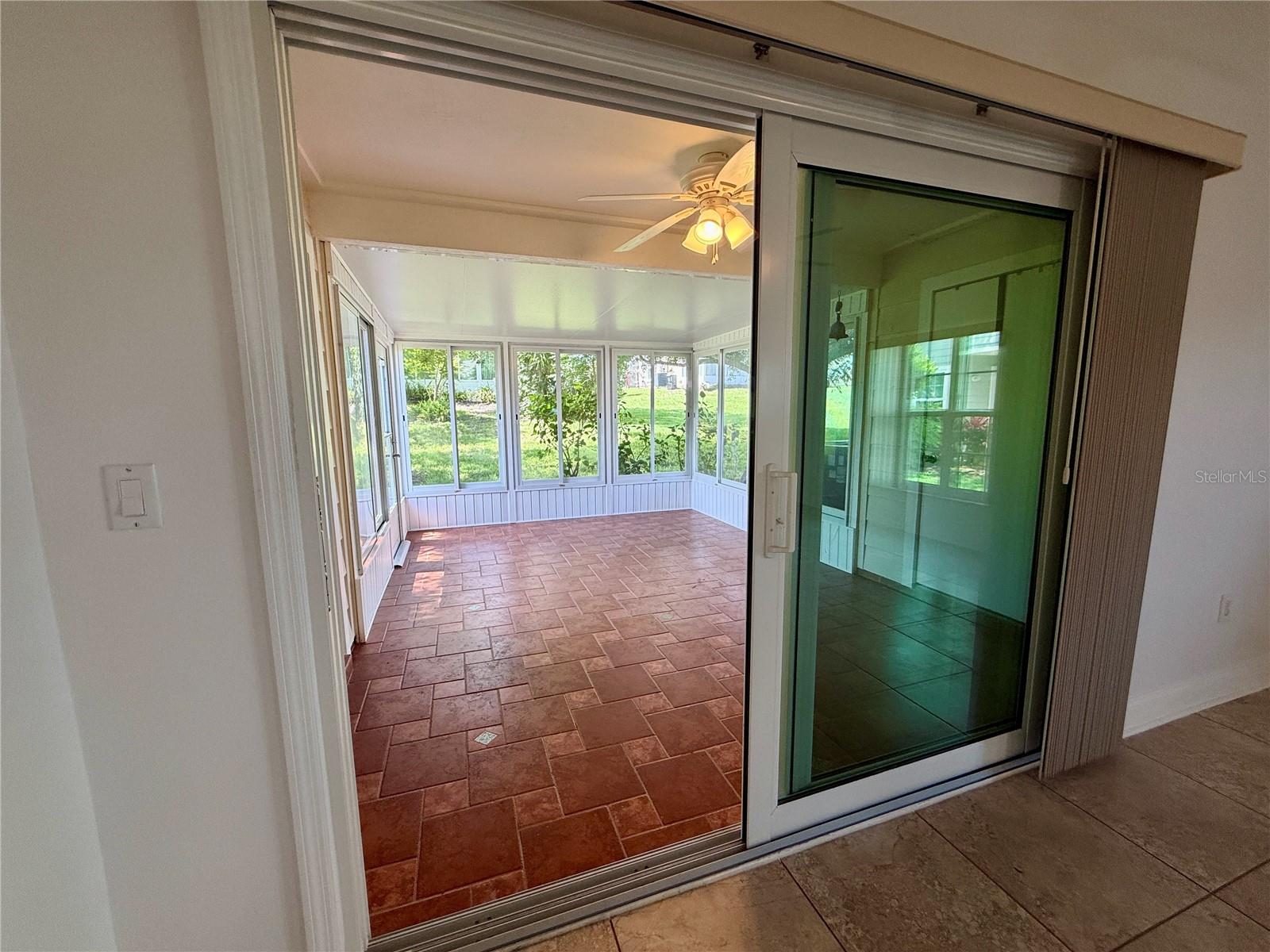 2461 BENTLEY DR, PALM HARBOR, FL, 34684